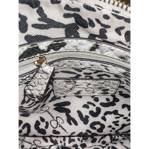 Jessica Simpson Sabrina Shoulder Bag Purse Natural Python Snake Skin White Gray - Picture 9 of 11